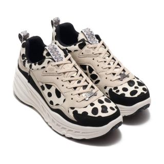 アグ(UGG)のUGGスニーカー CA805 ダルメシアン ugg dalmatian(スニーカー)