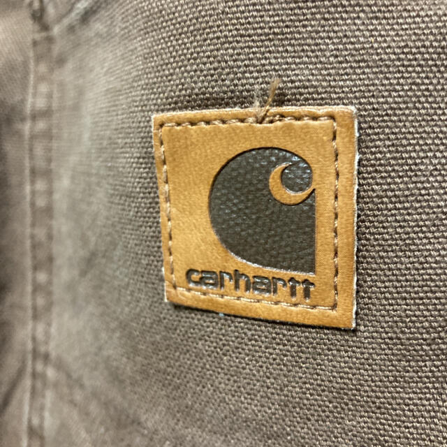 carhartt(カーハート)のメキシコ製 Carhartt ペインターパンツ 革ロゴ ダック地 ダークブラウン メンズのパンツ(ペインターパンツ)の商品写真