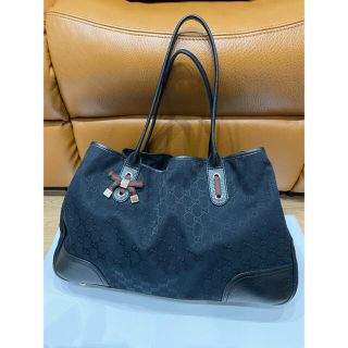 グッチ(Gucci)の良品！！【グッチ　シェリー　リボン　キャバス柄　トートバッグ　ブラック】(トートバッグ)