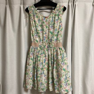 ジルバイジルスチュアート(JILL by JILLSTUART)のジルバイジルスチュアート♡フラワーワンピース(ミニワンピース)