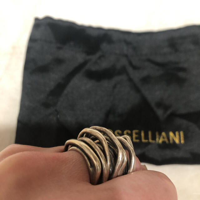 IOSSELLIANI(イオッセリアーニ)のIosselliani イオッセリアーニ8連リング レディースのアクセサリー(リング(指輪))の商品写真