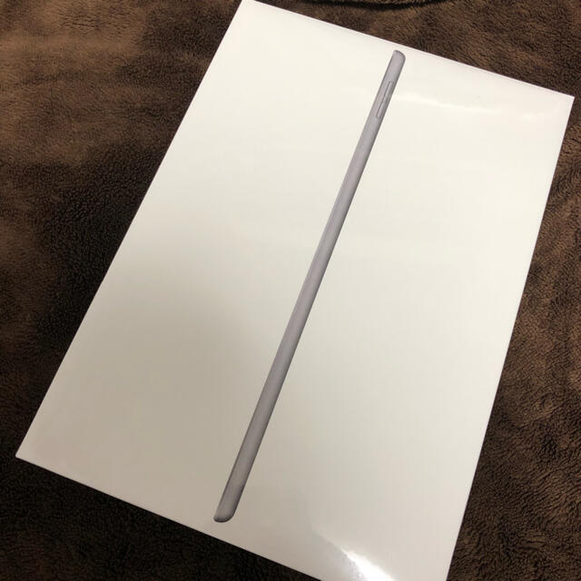 タブレット新品未開封 iPad 10.2インチ 128GB 第8世代 MYLD2J/A