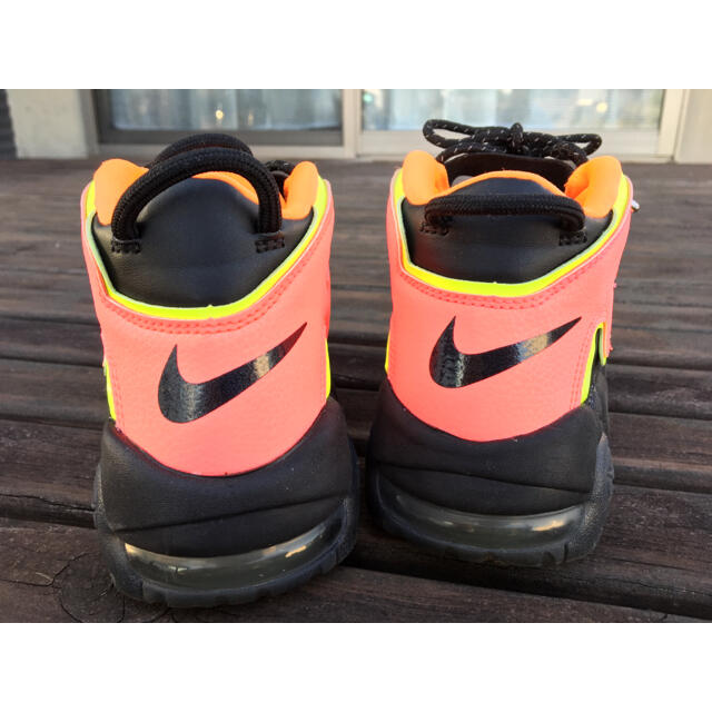 NIKE(ナイキ)の極美USED！1回のみ着用！24.5cm！Nike more uptempo レディースの靴/シューズ(スニーカー)の商品写真