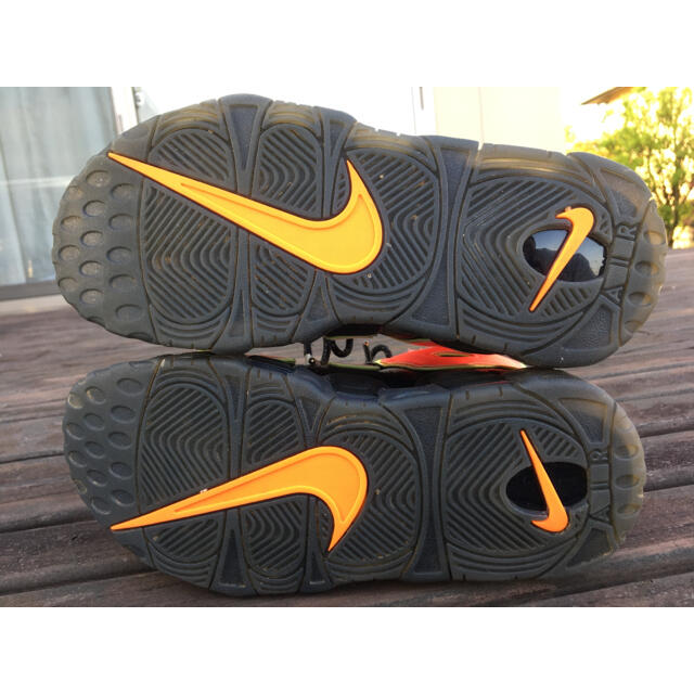 NIKE(ナイキ)の極美USED！1回のみ着用！24.5cm！Nike more uptempo レディースの靴/シューズ(スニーカー)の商品写真