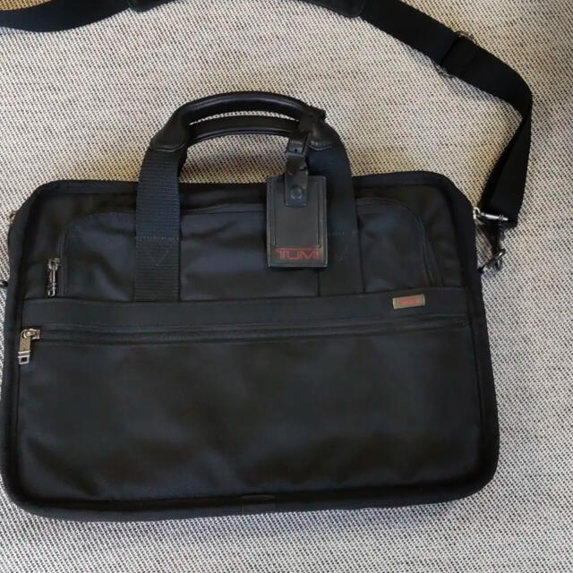 TUMI - 人気【美品】TUMI トゥミ ビジネスバッグ PCケース キャリー