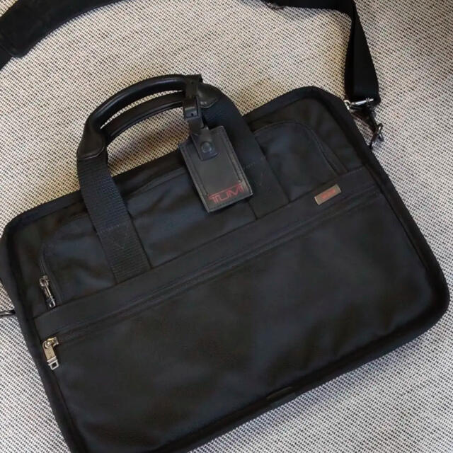 TUMI - 人気【美品】TUMI トゥミ ビジネスバッグ PCケース キャリー