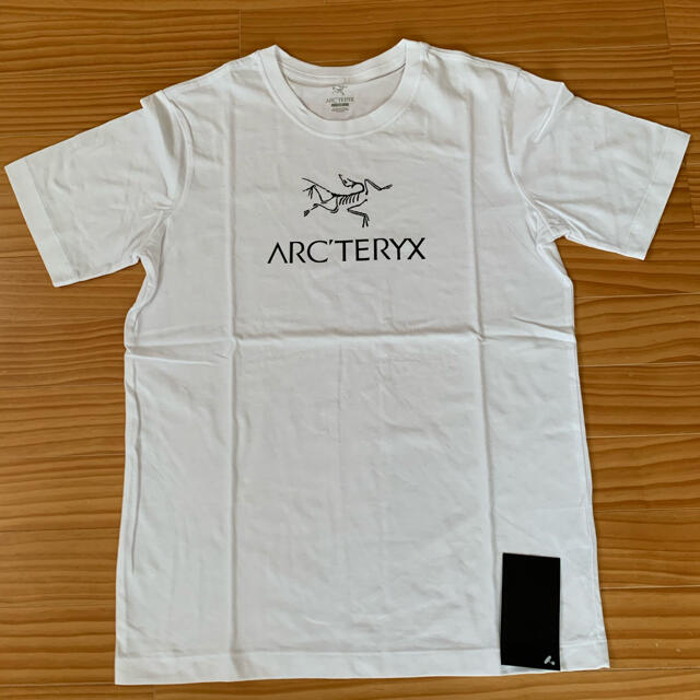 ARC'TERYX(アークテリクス)のアークテリクス　Tシャツ タグ付　新品・未使用品 メンズのトップス(Tシャツ/カットソー(半袖/袖なし))の商品写真