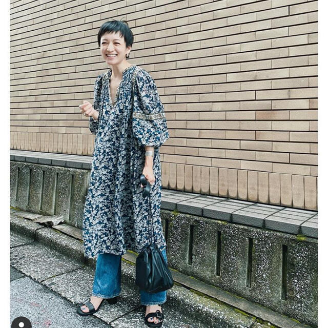 脇下〜脇下のトゥモローランドISABEL MARANT イザベルマランロングワンピース