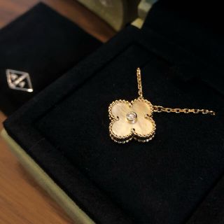 ヴァンクリーフアンドアーペル(Van Cleef & Arpels)のりほ様専用(ネックレス)