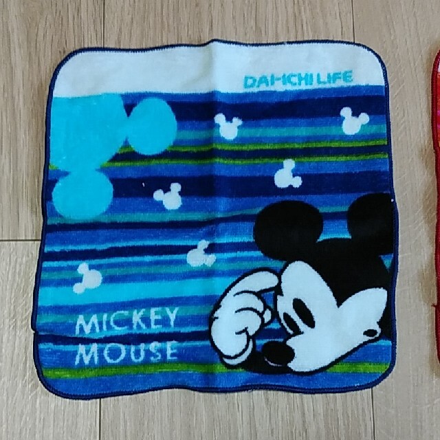 ミッキーマウス(ミッキーマウス)のミッキー　ハンドタオル エンタメ/ホビーのおもちゃ/ぬいぐるみ(キャラクターグッズ)の商品写真