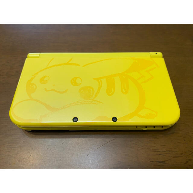 任天堂　3DS LL イエロー　ピカチュウ