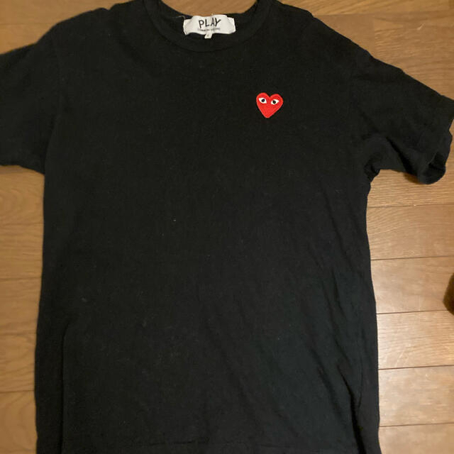 COMME des GARCONS(コムデギャルソン)のお値下げ💜コムデギャルソン　Tシャツ　黒　本物 レディースのトップス(Tシャツ(半袖/袖なし))の商品写真