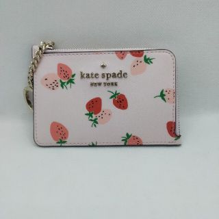 ケイトスペードニューヨーク(kate spade new york)の【新品未使用】 ケイトスペード  パスケース  小銭入れ  イチゴ柄(コインケース)