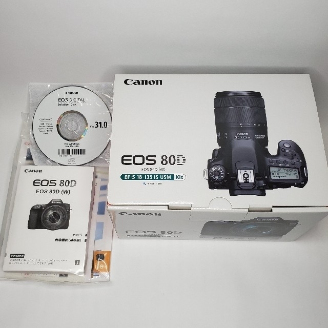 驚きの値段で Canon - 【はる】Canon EOS 80D 18-135 IS USMキット デジタル一眼
