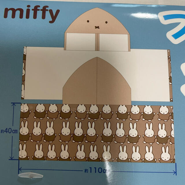 ミッフィー　フードつきスポーツタオル キッズ/ベビー/マタニティのこども用ファッション小物(おくるみ/ブランケット)の商品写真