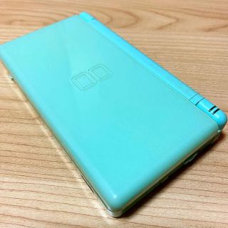 ニンテンドーDS(ニンテンドーDS)の任天堂DSライト 【アイスブルー】(携帯用ゲーム機本体)