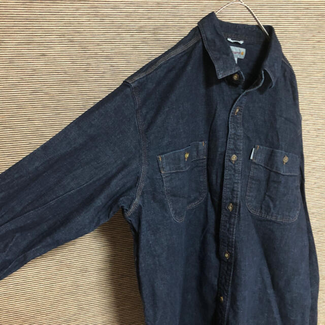 carhartt(カーハート)の【カーハート】長袖デニムシャツ　ワンポイントロゴ　relaxed fit 80 メンズのトップス(シャツ)の商品写真