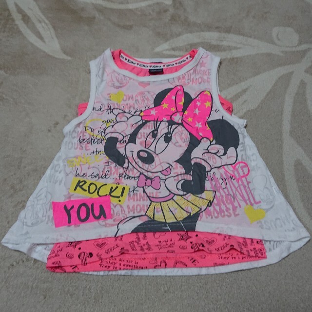 Disney(ディズニー)のディズニー タンクトップ2枚セット130 キッズ/ベビー/マタニティのキッズ服女の子用(90cm~)(Tシャツ/カットソー)の商品写真