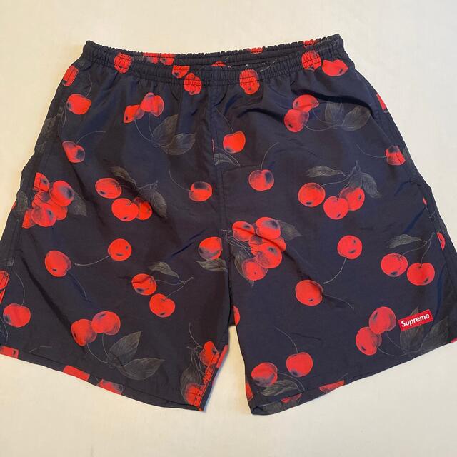 ショートパンツSupreme Cherry Nylon Water Short 専用