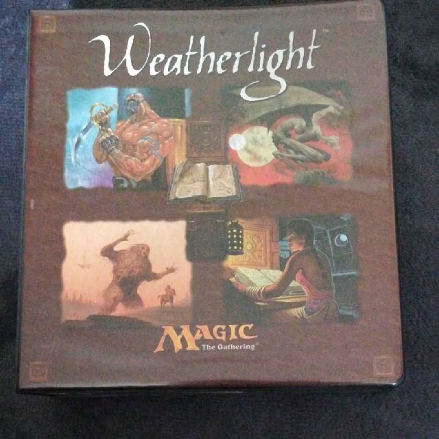 貴重品　MTGカードバインダー