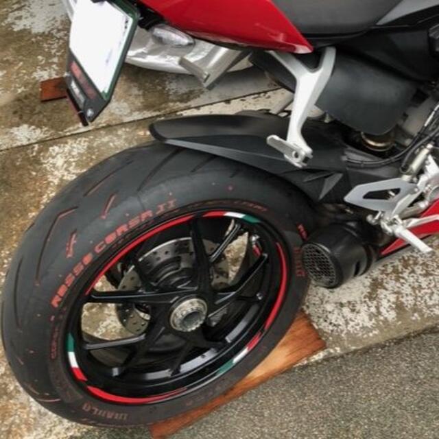 Ducati - panigale v2 カーボン マフラーエンドカバー マフラー Ducati - panigale v2 カーボン マフラーエンドカバー マフラー