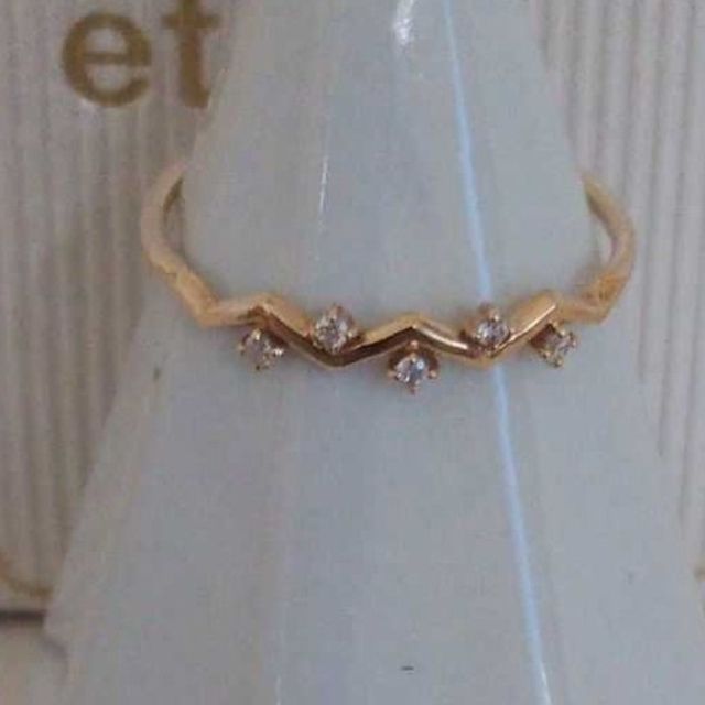 ete(エテ)のエテ K10 ダイヤモンド リング 13号 レイヤード ジグザグ ライン 美品 レディースのアクセサリー(リング(指輪))の商品写真