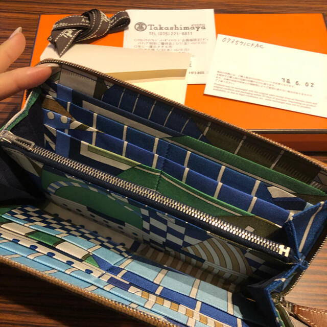 Hermes(エルメス)の☆専用☆  エルメス  アザップロング シルクイン 財布 レディースのファッション小物(財布)の商品写真