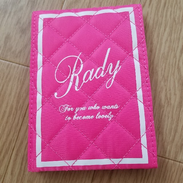 Rady(レディー)のRady  ☆キルティング　ミラー☆　土日限定価格 レディースのファッション小物(ミラー)の商品写真