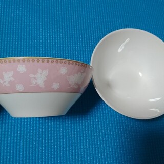 ナルミ(NARUMI)のNARUMI ナルミ レディーボーデン アイス ボウル 茶碗 皿 ピンク 新品(食器)