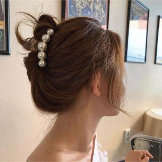 新品未使用 ヘアクリップ 髪 バレッタ 大粒 パール 韓国 オルチャン(バレッタ/ヘアクリップ)