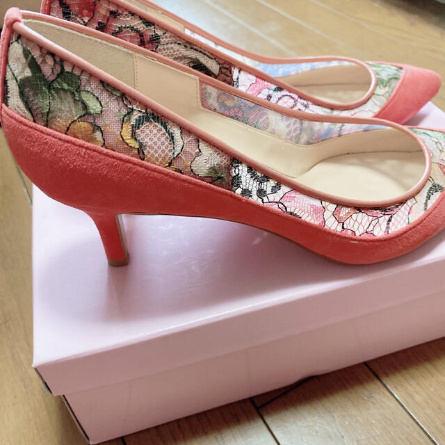 DIANA(ダイアナ)の(boochan様専用)Diana ダイアナチュールレースパンプス　24.5cm レディースの靴/シューズ(ハイヒール/パンプス)の商品写真