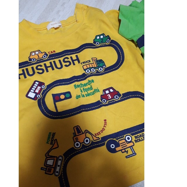 HusHush(ハッシュアッシュ)の激安美品☆ハッシュアッシュ　Tシャツ　９０　２枚　セット キッズ/ベビー/マタニティのキッズ服男の子用(90cm~)(Tシャツ/カットソー)の商品写真