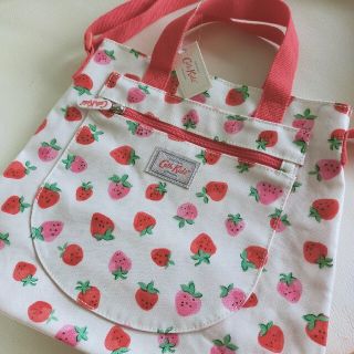 キャスキッドソン(Cath Kidston)のキャスキッズ　子供用シューズバッグ　スイートストロベリー(シューズバッグ)