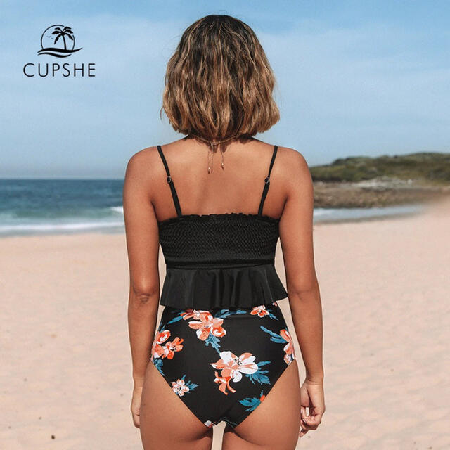 限定数のみ! CUPSHE モノキニ Pink ワンピース水着 フリル セクシー