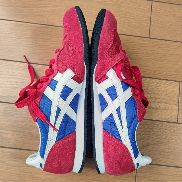 Onitsuka Tiger(オニツカタイガー)のオニツカタイガー セラーノ Serrano 23,5cm レディースの靴/シューズ(スニーカー)の商品写真