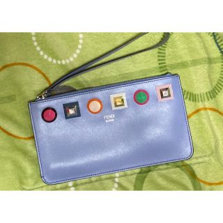 フェンディ(FENDI)のFENDIフェンディ　ミニクラッチバッグ　ポーチ(クラッチバッグ)