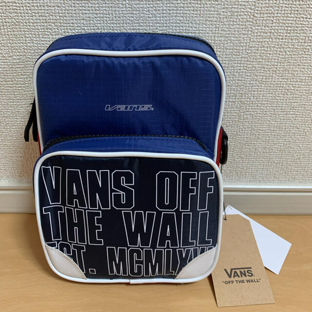 VANS(ヴァンズ)のVANS ショルダーバッグ メンズのバッグ(ショルダーバッグ)の商品写真