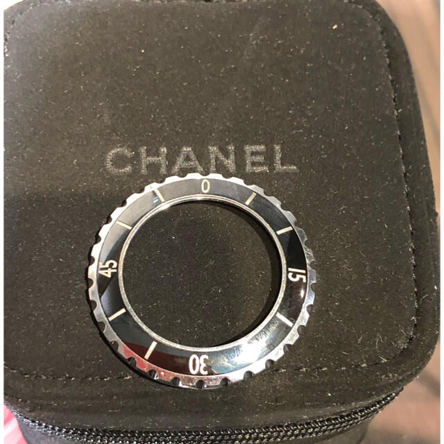 CHANEL(シャネル)のシャネルj12、33ミリ、ベゼル メンズの時計(その他)の商品写真