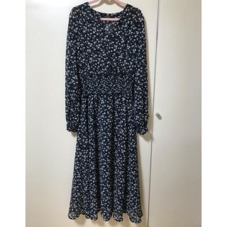 ダブルクローゼット 花柄ワンピース ワンピースの通販 0点以上 W Closetのレディースを買うならラクマ ダブルクローゼット 花柄ワンピース ワンピースの通販 0点以上 W Closetのレディースを買うならラクマ