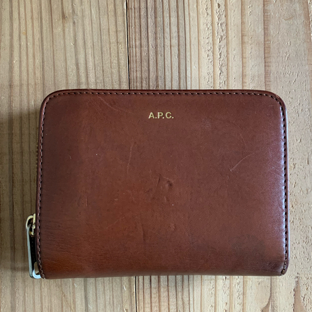 A.P.C(アーペーセー)のAPC(アーペーセー)財布(ブラウン)二つ折り レディースのファッション小物(財布)の商品写真