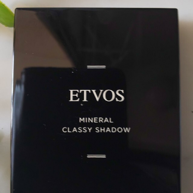 ETVOS(エトヴォス)のエトヴォス ミネラルクラッシュシャドー コスメ/美容のベースメイク/化粧品(アイシャドウ)の商品写真
