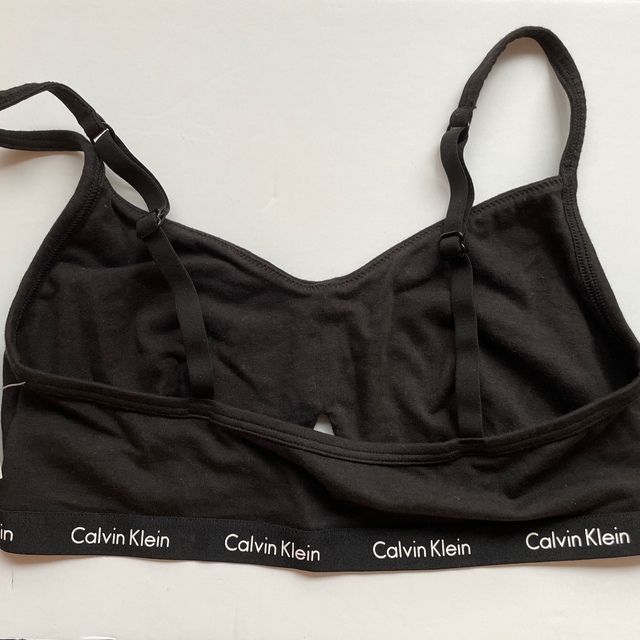 Calvin Klein(カルバンクライン)のニューヨーク購入　カルバンクライン　ブラレット　ブラック　 レディースのトップス(タンクトップ)の商品写真