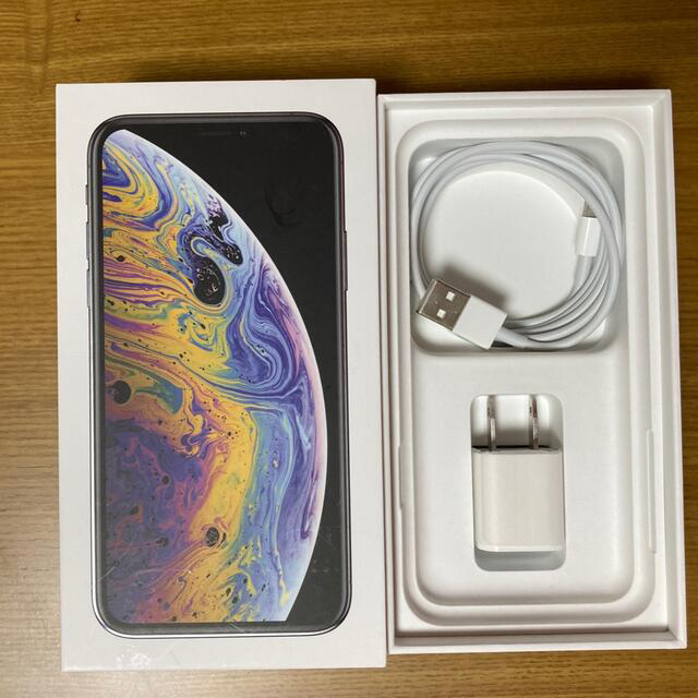 機種名iPhoneXsiPhone Xs Silver 64 GB au 箱付き - スマートフォン本体