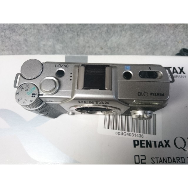 PENTAX(ペンタックス)のPENTAX Q10 標準レンズセット スマホ/家電/カメラのカメラ(ミラーレス一眼)の商品写真