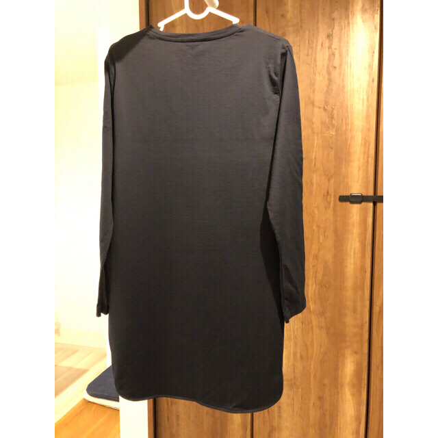 DEUXIEME CLASSE(ドゥーズィエムクラス)のATON SUVIN60/2 LONGSLEEVE ネイビー　サイズ2 レディースのトップス(Tシャツ(長袖/七分))の商品写真