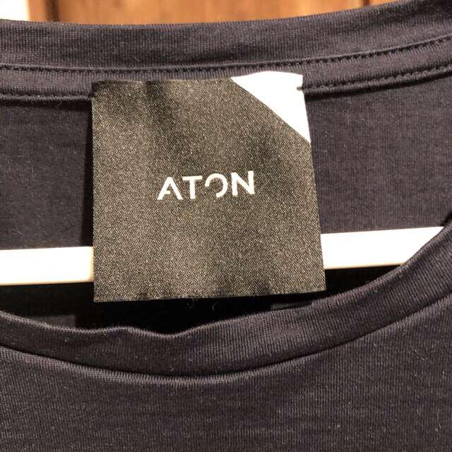 DEUXIEME CLASSE(ドゥーズィエムクラス)のATON SUVIN60/2 LONGSLEEVE ネイビー　サイズ2 レディースのトップス(Tシャツ(長袖/七分))の商品写真