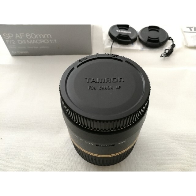 TAMRON(タムロン)のTAMRON 単焦点マクロレンズ SP AF60mm キヤノン用 APS-C専用 スマホ/家電/カメラのカメラ(レンズ(単焦点))の商品写真