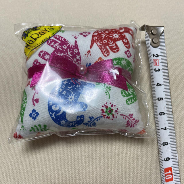 NaRaYa(ナラヤ)のNaraya ピンクッション　針山 ハンドメイドの生活雑貨(雑貨)の商品写真