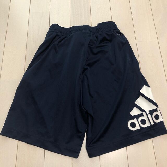 adidas(アディダス)のadidas  ハーフパンツ150 キッズ/ベビー/マタニティのキッズ服男の子用(90cm~)(パンツ/スパッツ)の商品写真