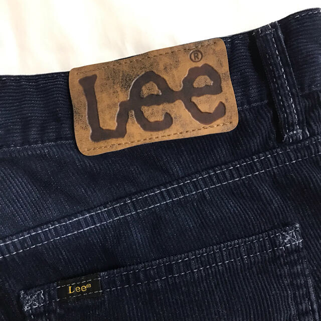 Lee(リー)のLee ショートパンツ コーデュロイ ネイビー レディースのパンツ(ショートパンツ)の商品写真